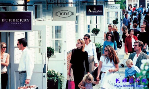 ŦԼWoodury Common PremiumOutlets ȫ��ΨһChanel