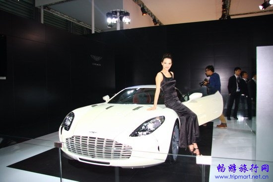 最高4700万 盘点2011上海车展10大最贵豪车